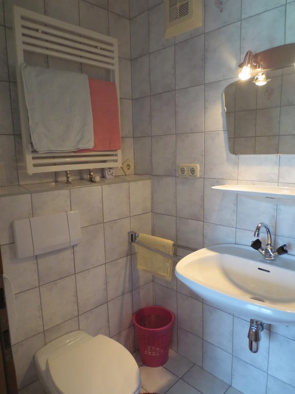 Gaestehaus Scharler Neukirchen am Großvenediger Cameră foto